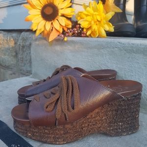 Vintage 70's platform mule